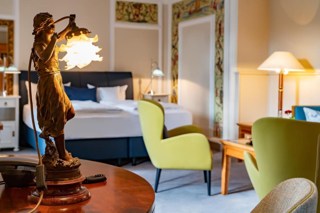 Romantik Jugendstilhotel Bellevue Трабен-Трарбах Екстериор снимка