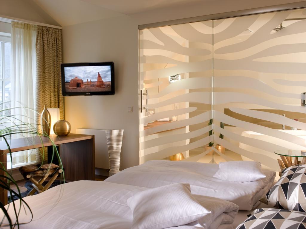 Romantik Jugendstilhotel Bellevue Трабен-Трарбах Екстериор снимка