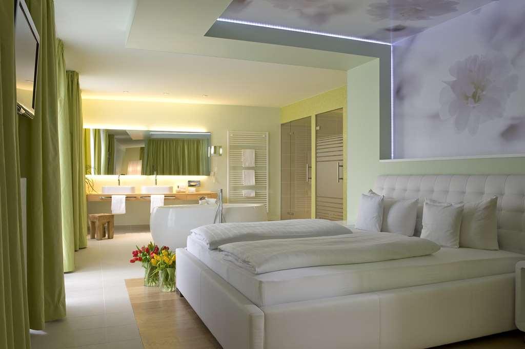 Romantik Jugendstilhotel Bellevue Трабен-Трарбах Стая снимка