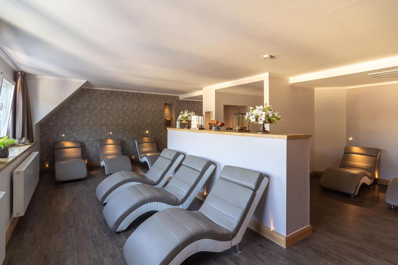 Romantik Jugendstilhotel Bellevue Трабен-Трарбах Екстериор снимка